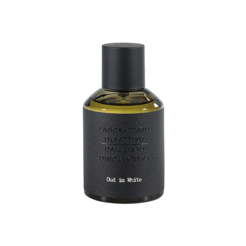 Oud In White