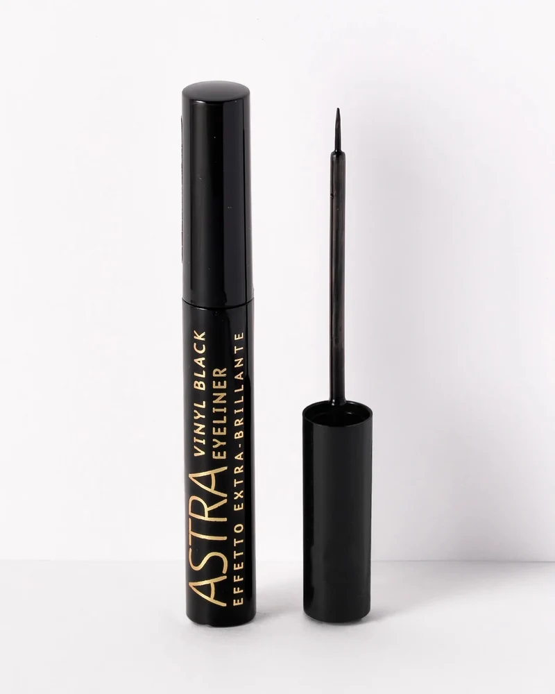 Astra Vinyl Black Eyeliner Effetto Extra-brillante